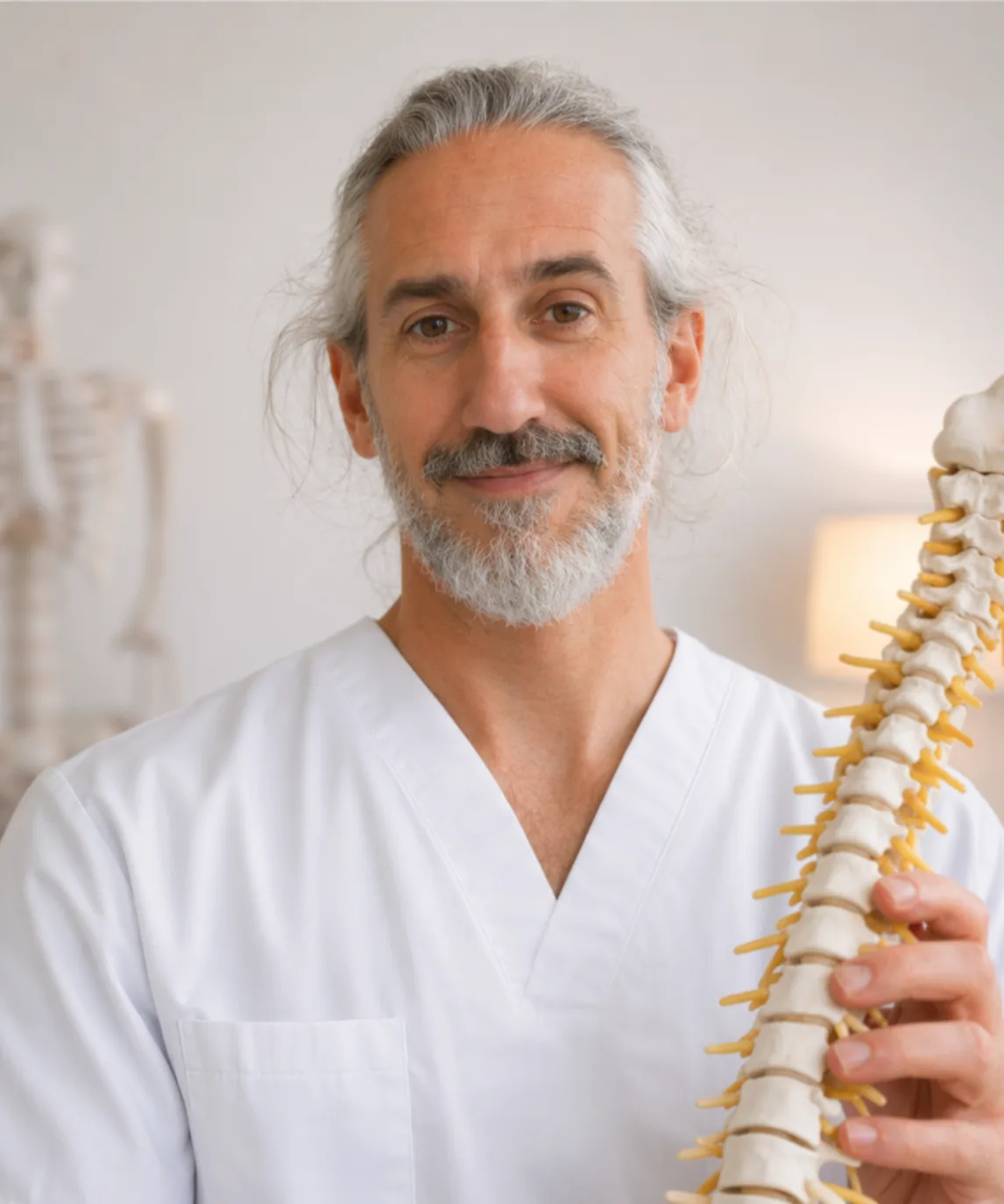 Dani Bernal, fisioterapeuta con más de 20 años de experiencia en consulta